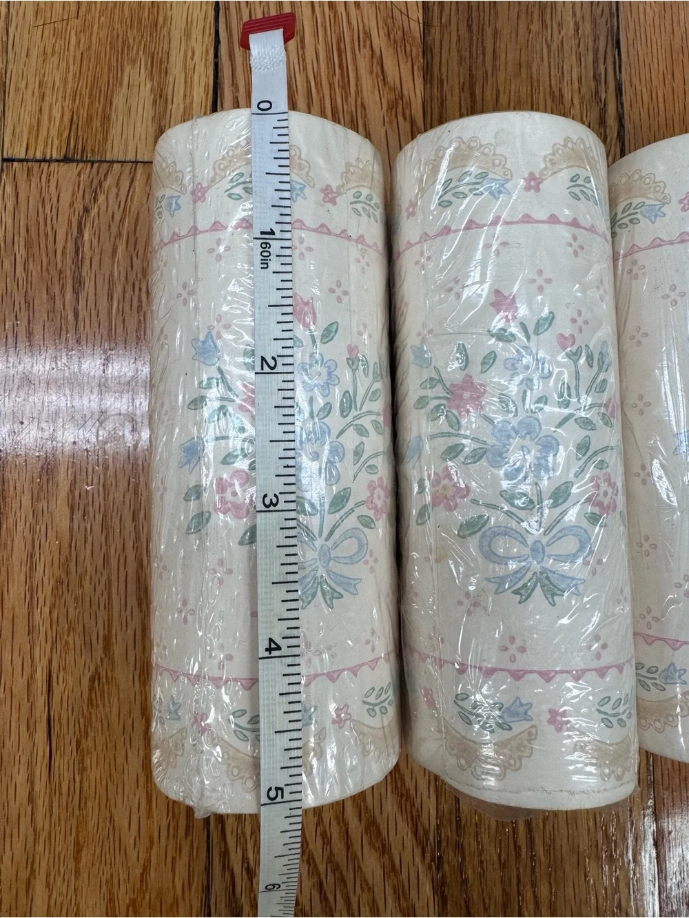 Vintage Cottagecore Floral Heart Pattern Wallpaper Border Set of 4 Rolls